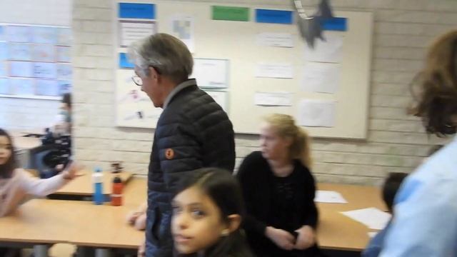 Behind The Scenes - videoclip "Klein Zijn" смотреть онлайн