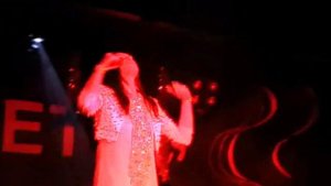 София Ротару ВЖИВУЮ - И летит моя душа 2012 (двойник).wmv