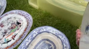 Барахолка в Англии.Еле сдержала себя…😁Всего много и всего хочется