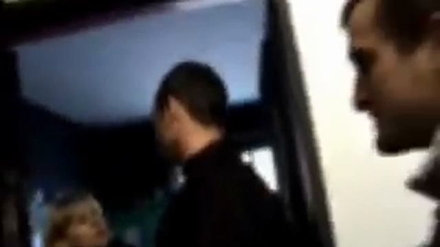 Hisa mladih - obisk 07 смотреть онлайн