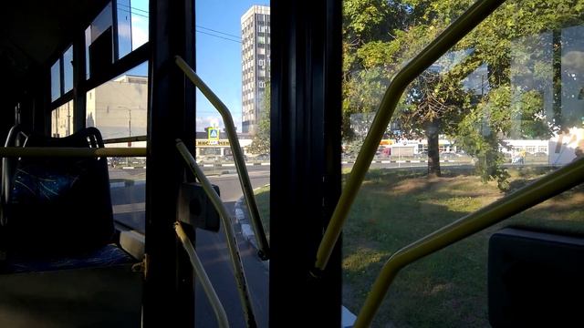 LAZ E183A1 2110 зміненим маршрутом 19 смотреть онлайн