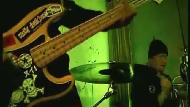 Тараканы! — Тишина — это смерть смотреть онлайн