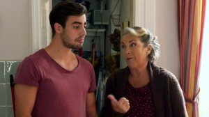 Nicos Weg _ A1 Folge 47_ Haushaltsarbeit