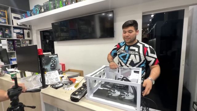 PC GAMER DE $3.000 DOLARES en El SALVADOR DE WARDSESS!!!! смотреть онлайн