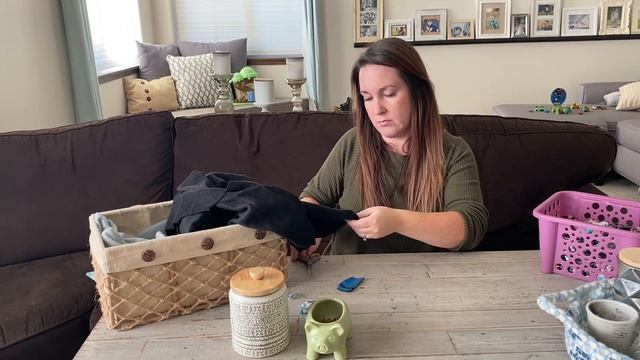 Simple Fleece Pom Poms for Sugar Glider | Subscription Box Unboxing & simple enrichment tips смотреть онлайн