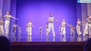 Ансамбль современного эстрадного танца "Ирис". Номер "Путешествие в далеко"