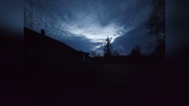Анна Ахматова "Не мудрено, что похоронным звоном", читает Елена Асеева