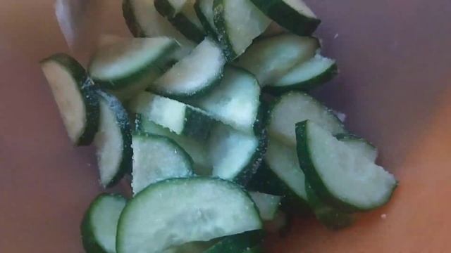 САЛАТ ОВОЩНОЙ « СВЕЖЕСТЬ» смотреть онлайн