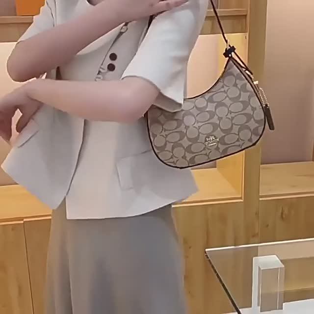 Сумки COACH