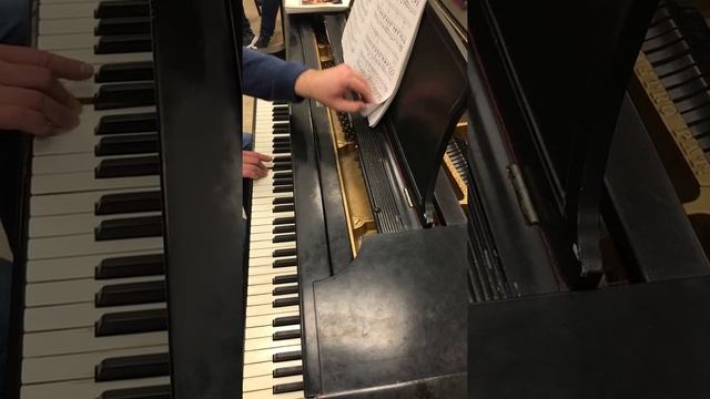 Danza, Danza Accompaniment G Minor смотреть онлайн