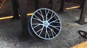 Mak - Munchen (Gun Met - Mirror Face)