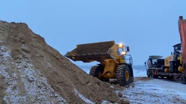Большой выбор спецтехники в наличии!!!