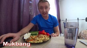 Мукбанг. Работаешь, работаешь а денег все равно не хватает.