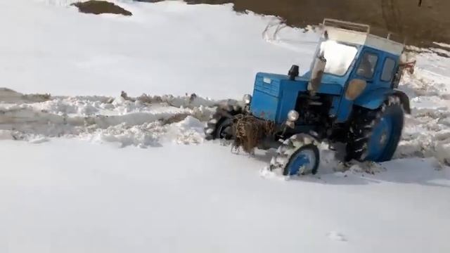 ТРАКТОР Беларус 95 и Т40 гонка смотреть онлайн