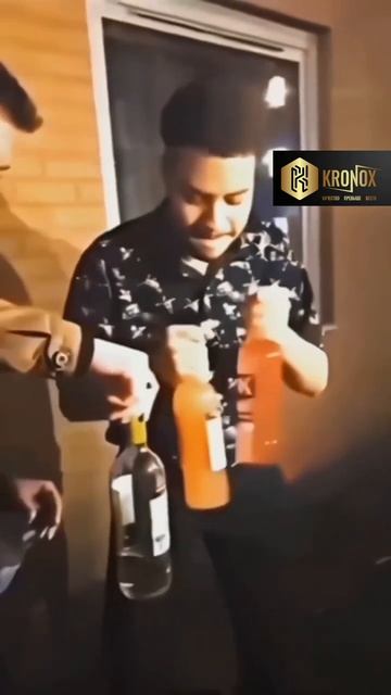 Приколы со стройки. Улыбнись вместе с KRONOX #юмор #стройка #строительныйюмор