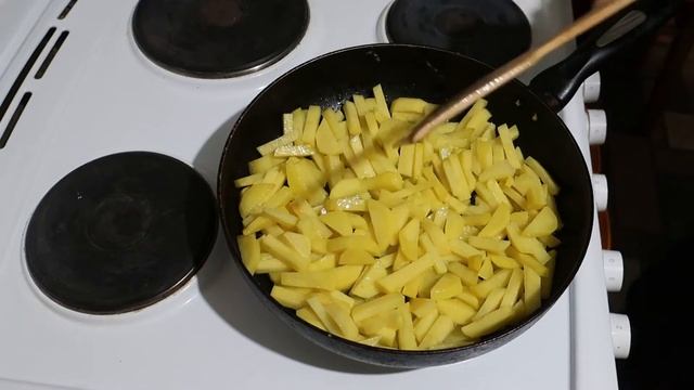 Жареная картошка с грибком