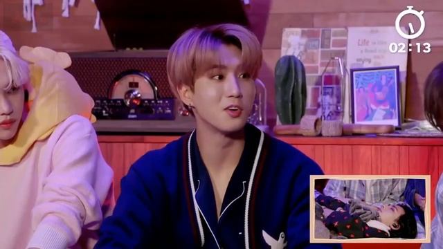 Пижамная вечеринка Stray Kids от 2021 года