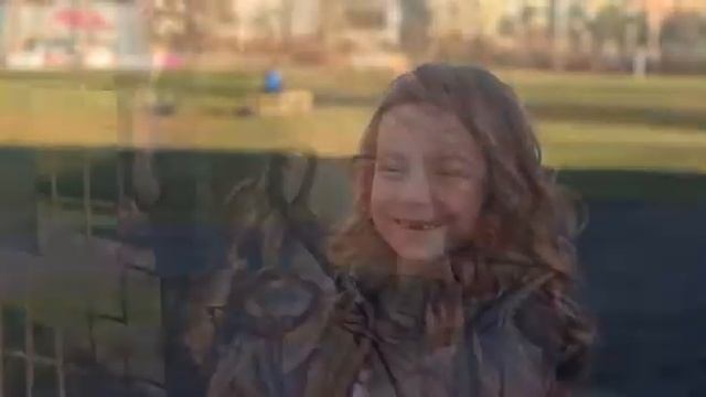 "Кобург. В гостях у бабушки." Alexa Kinder Show. смотреть онлайн