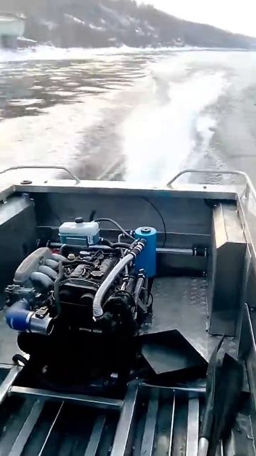 Испытание алюминиевой лодки мотор 210 сил смотреть онлайн