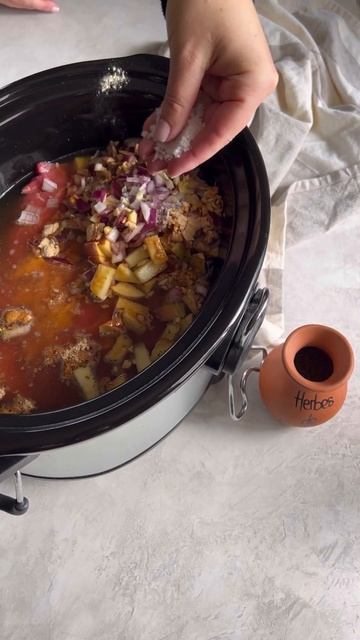 Gut-Friendly Crock Pot Dinner | French Onion Pot Roast #shorts смотреть онлайн