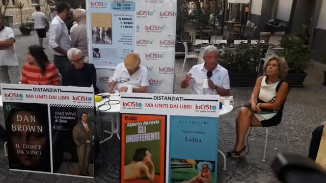 Presentazione del libro "Il grigio, il rosso e l'ocra", di e con Vincenzo Crolla (15/7/2020) смотреть онлайн