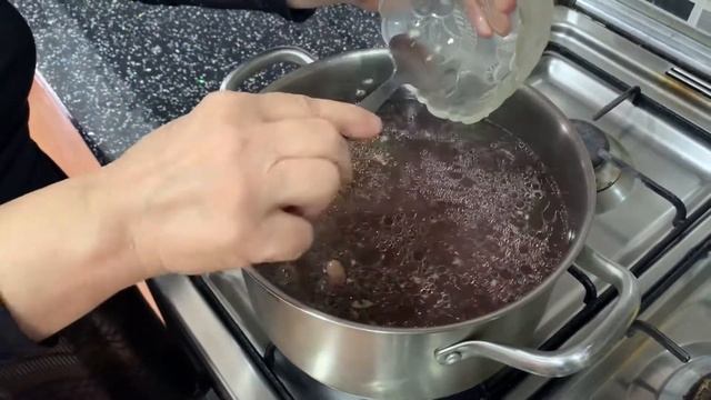 Qirmizi lobya supunun hazirlanmasi смотреть онлайн