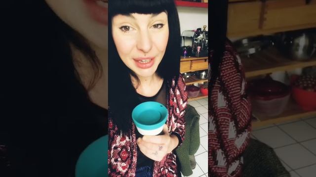 Urnex Ambassador: Nicole Battefeld, 2018 Barista Champion of Germany смотреть онлайн