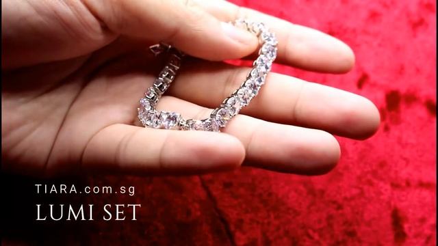 Tiara.com.sg Fantasy and Lumi Set смотреть онлайн