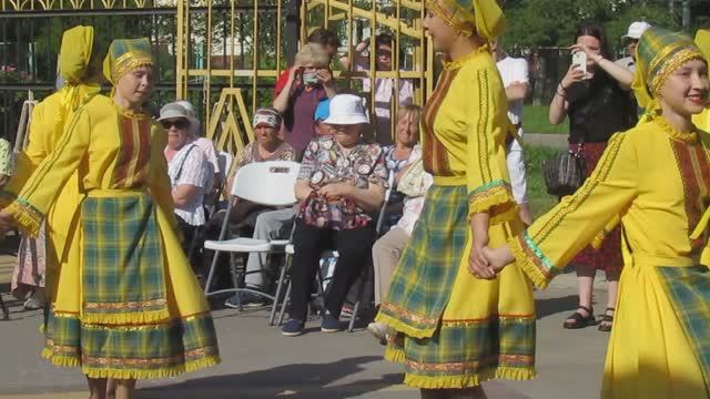 марийский танец. концерт дружбы народов. чебоксары