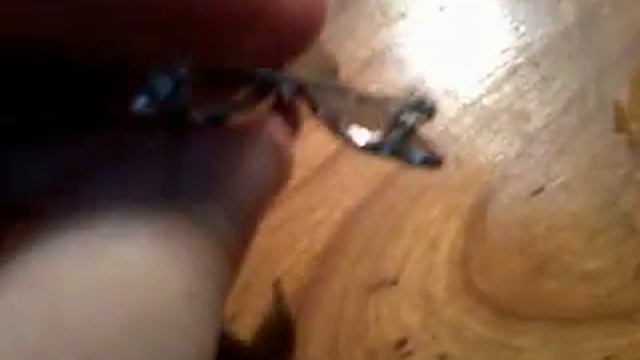 Charming Butterfly Shaped Metal Brooch Breastpin Ouch with Conch Pattern смотреть онлайн