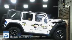 Jeep Wrangler 2025 года выпуска - краш-тест