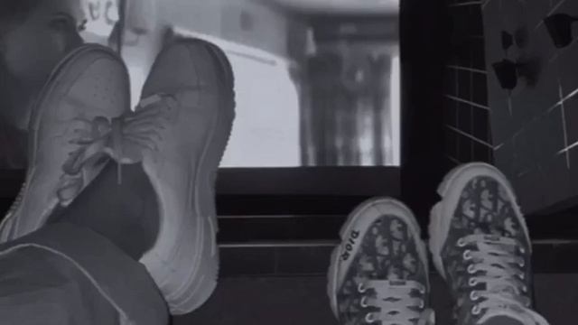 нет чувств кроме чувста стиля говорили они, копируя каждый мой пост. смотреть онлайн