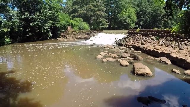 The Power Of The Micro Spinnerbait смотреть онлайн