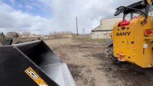 Китайский погрузчик SANY sth742