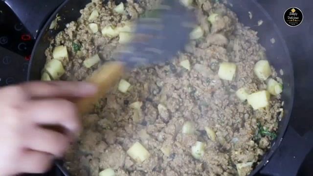 GOAN BEEF CROQUETTES | PARTY SNACKS | LIP SMACKING | MOST POPULAR GOAN SNACK @simplydelicious5565