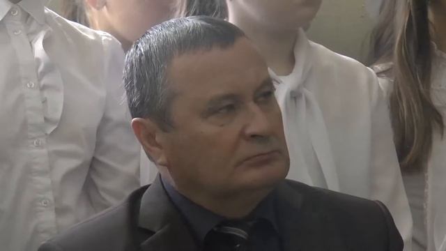 Знамя Победы в МАОУ СОШ №3 п. Черноисточинск смотреть онлайн