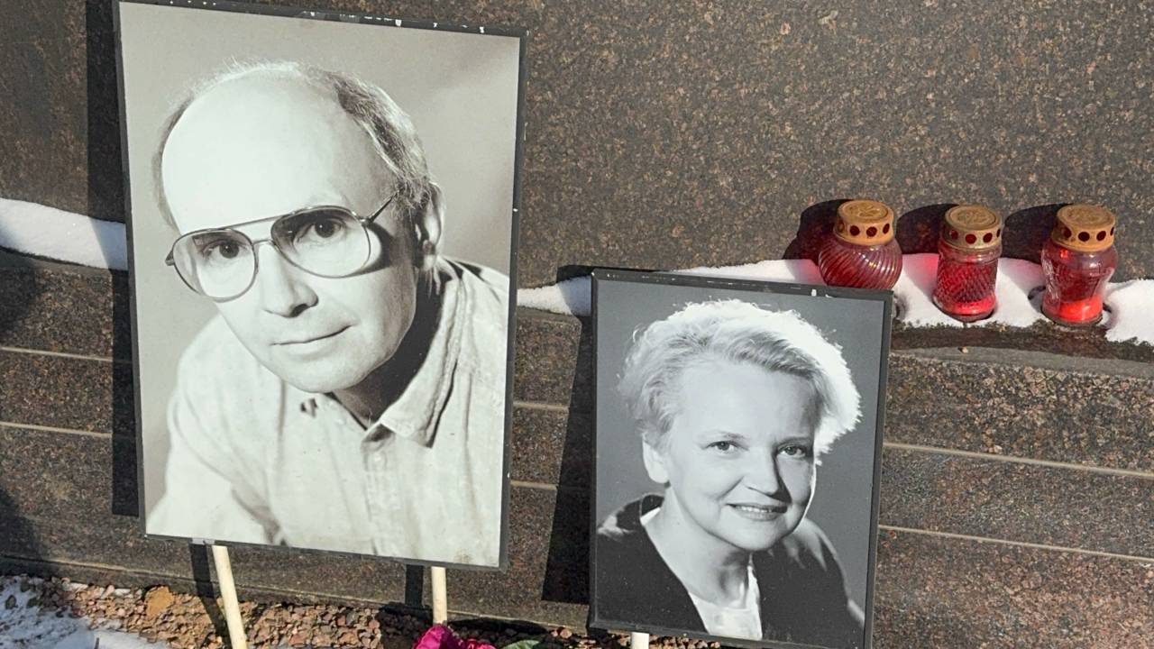4 года со дня смерти актёра кино Андрея Мягкова🙏 Троекуровское кладбище.🙏 18 Февраля 2025г.