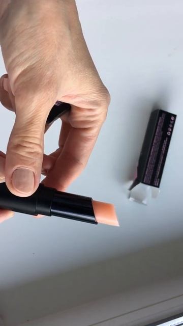 «Интеллектуальный» бальзам для губ Розовый💄#Shorts