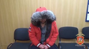 Благодаря бдительности пенсионерки и её сына полиция Подмосковья задержала криминального курьера