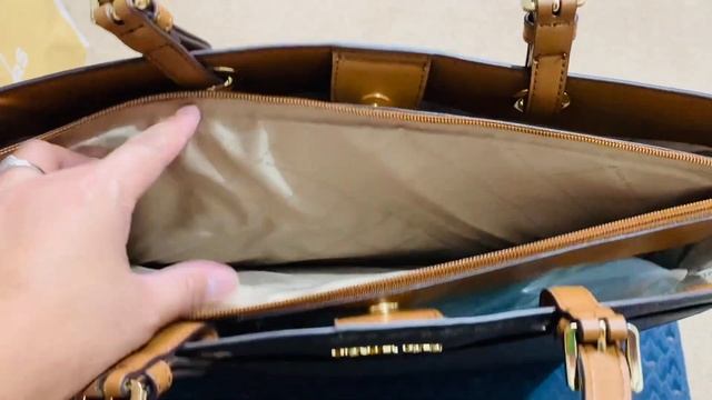 Michael Kors Jet Set Travel MK Signature Commuter Tote Bag | Best Commuter Bag | Laptop Bag смотреть онлайн