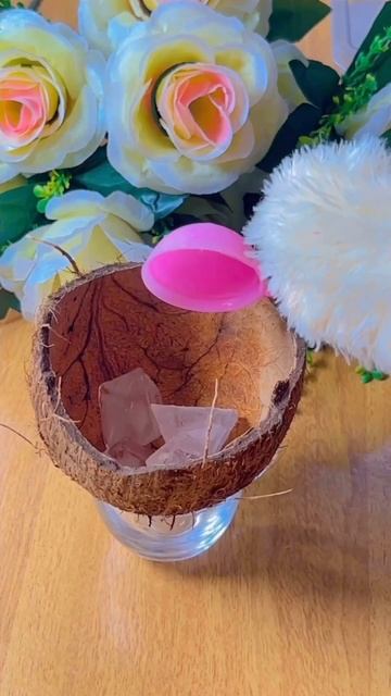 How to Make a Super Tasty Coconut Mango Smoothie in Under 5 Minutes!#shorts #mangolhasa смотреть онлайн