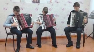 А. Пивкин "Догонялки" исп. Ансамбль аккордеонистов (Кузнецов В., Шабанов И., Шураева Р.)