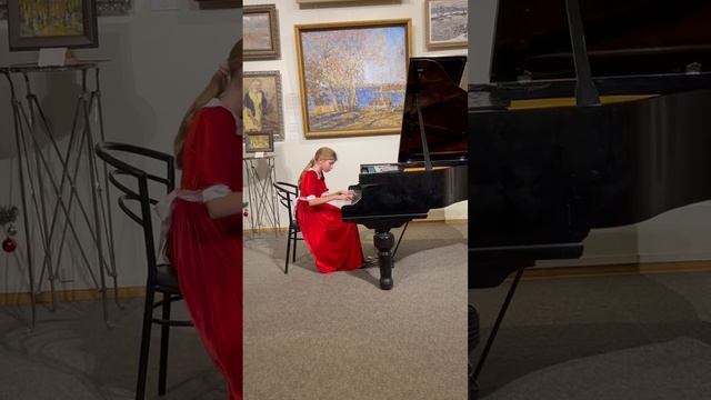 София Вихарева 14.12.2022 смотреть онлайн