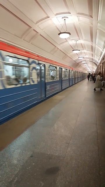 Метро Москва смотреть онлайн