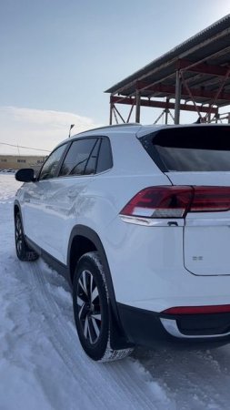 2021 Volkswagen Atlas Cross Sport запуск двигателя