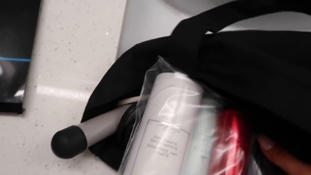 PACK WITH ME FOR VACATION 2020 (PACKING TIPS) смотреть онлайн