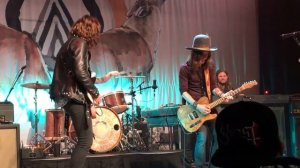 Blackberry Smoke - Can’t You Hear Me Knocking with Tyler Bryant & The Shakedown @ The Space 5/17/18