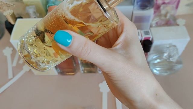 АСМР 🥰 Весенние ароматы от Avon, Oriflame, Faberlic 🎧 ШЁПОТ ч.3 смотреть онлайн