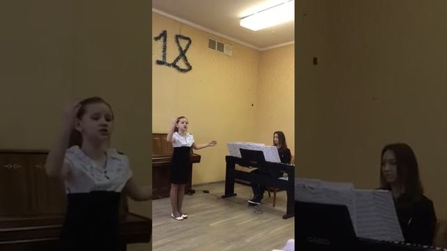 Поёт Даша Никитина 8 лет( Подснежник) смотреть онлайн