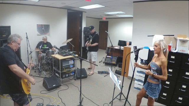 Rule 34 - Those Shoes смотреть онлайн